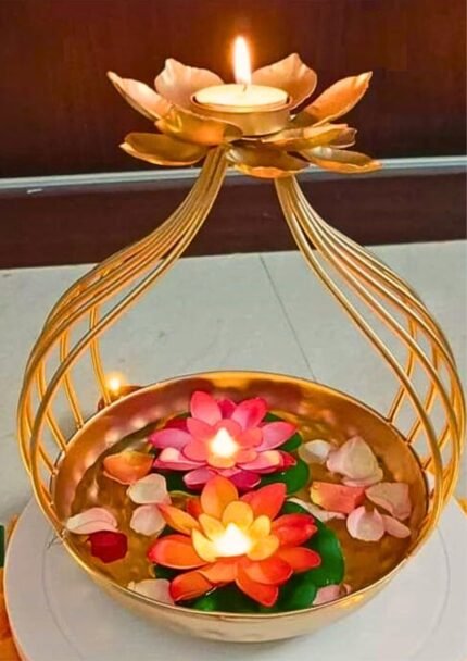 Lotus Urli